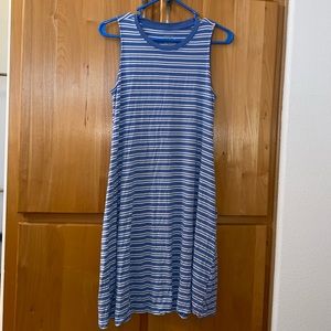 Size Large Blue Striped Mid High Dress